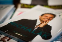 Vendredi 29 mars, Christophe Michalak se tenait à la librairie gourmande à Paris pour une séance de dédicaces pour son dernier livre “Best Of Christophe Michalak” sorti en février dernier....