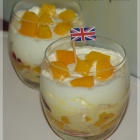 Trifle aux pêches (Angleterre)