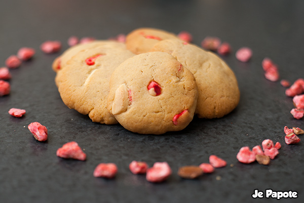 Cookies aux pralines roses & chocolat blanc {Girly}