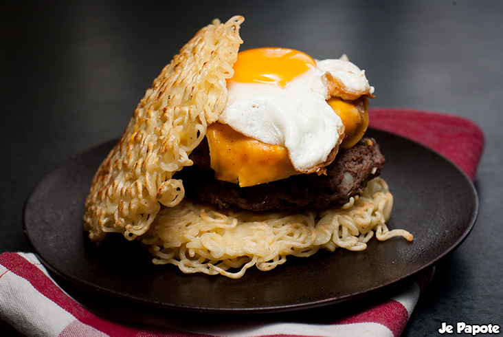 ramen burger