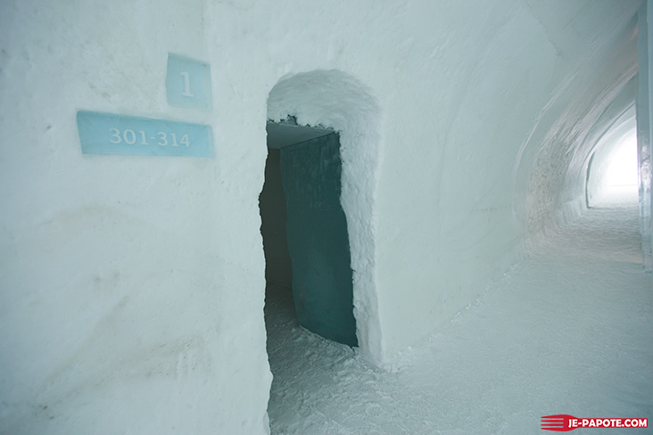 couloir Ice Hotel Suède