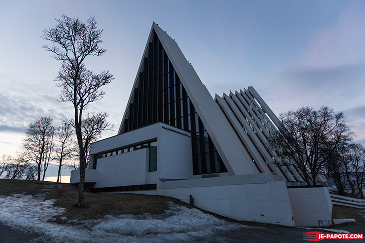 polar-church-tromso-3