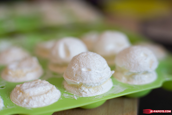 sphere meringue