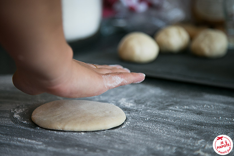 Façonnage Faratas / Rotis