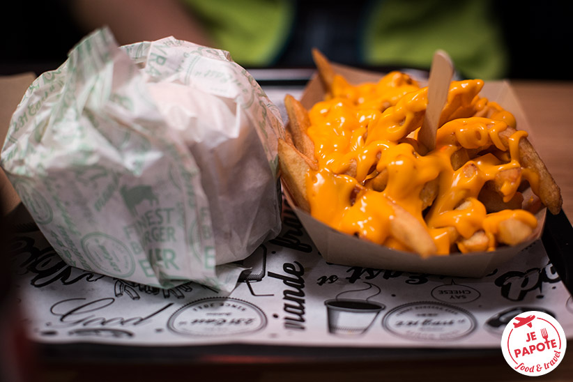 Frites au cheddar