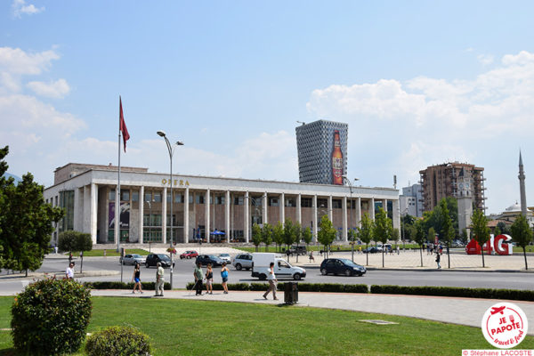 Tirana - Palais de la Culture (1963)