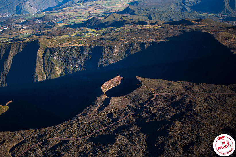 Survol la réunion