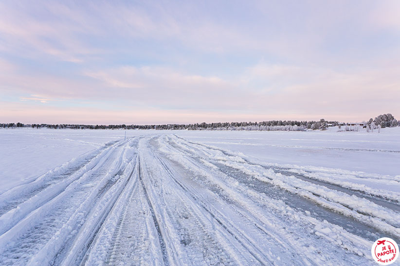 glace lac laponie