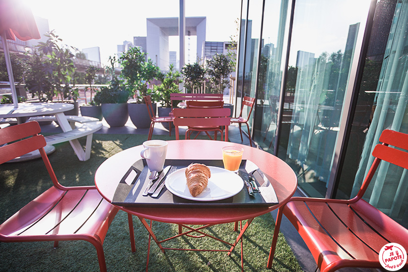 petit dejeuner citizenm la defense