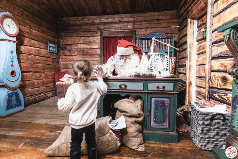 pere noel santa park