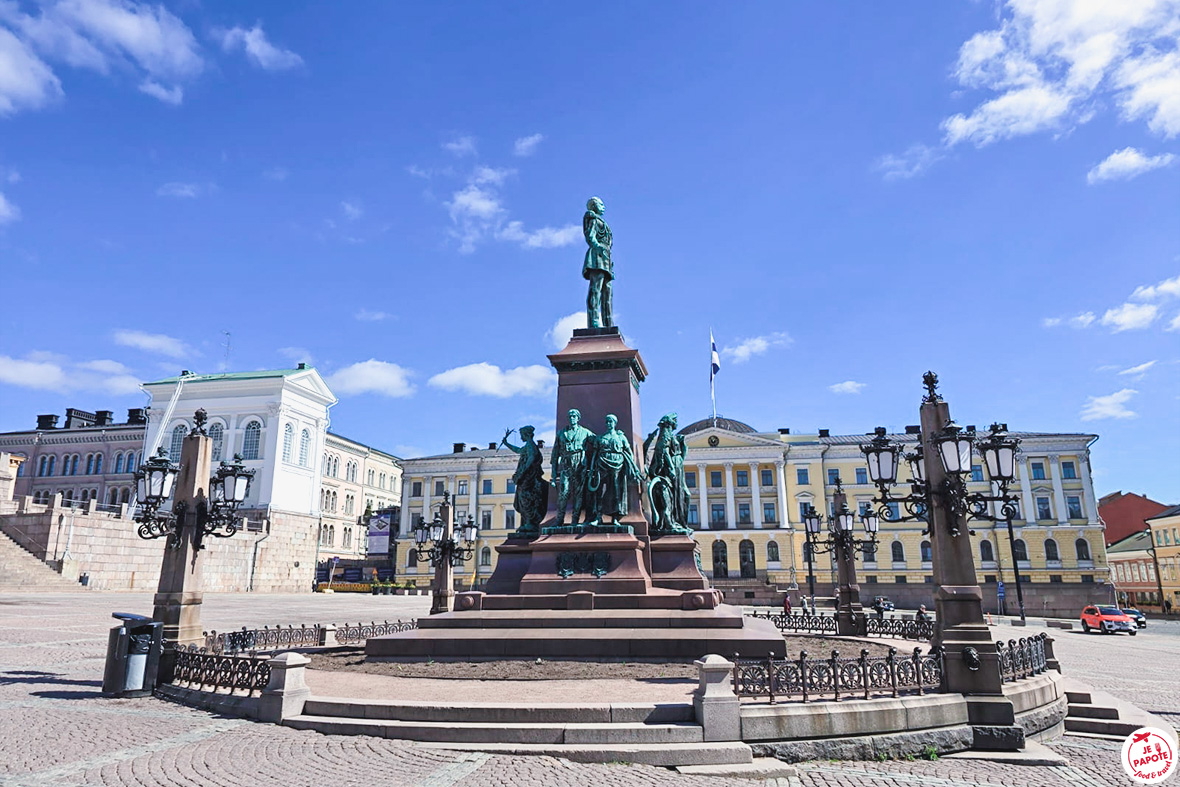Place du Sénat Helsinki
